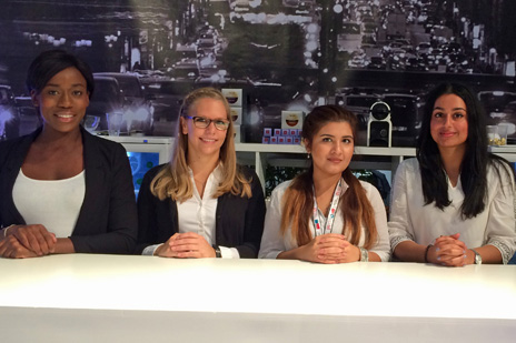 Messehostessen auf der IMEX - incorporating Meetings made in Germany